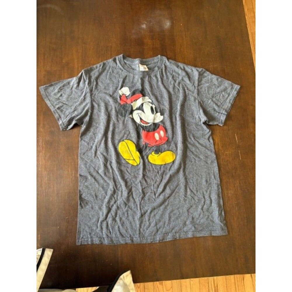 Mickey Mouse Disney Christmas T-shirt tee shirt top santa hat gray holiday s